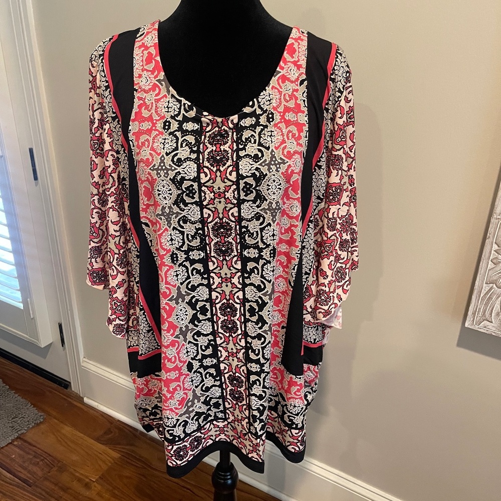 Beautiful JM Collection plus size blouse with winged sleeves.  New with tags.